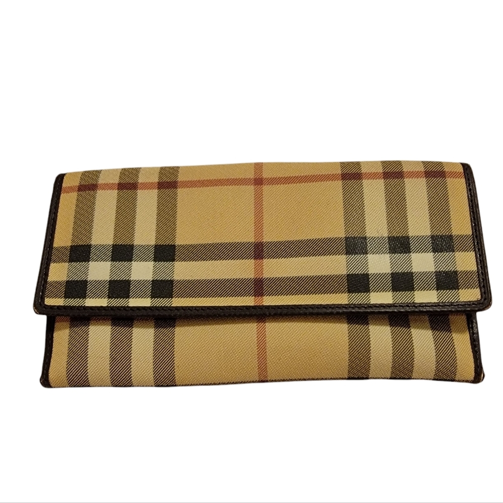 BURBERRY Nova Check Wallet - 7.5”x4”